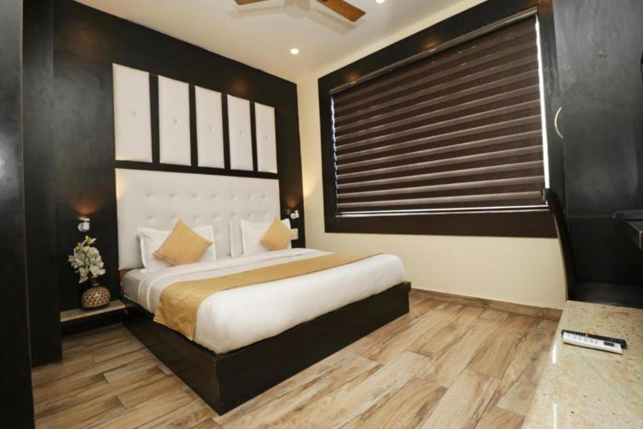 Hotel Mirage Residency - Hill View Hotel In دارامشالا المظهر الخارجي الصورة